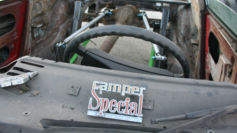 Illustration for article titled Ratty Porsche Dually Gallery
